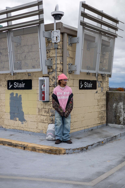 Rose"Stay Greedy" Tee